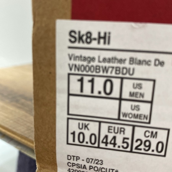 LEATHER VANS SK8 HI BRAND π₯ NEW - Picture 9 of 9